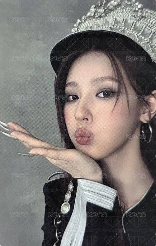 正規二 專輯卡 ver.電子專 正面