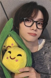 19.99 yzy 特典卡 豌豆