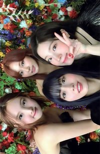 Eyes Wide Open 專輯卡 