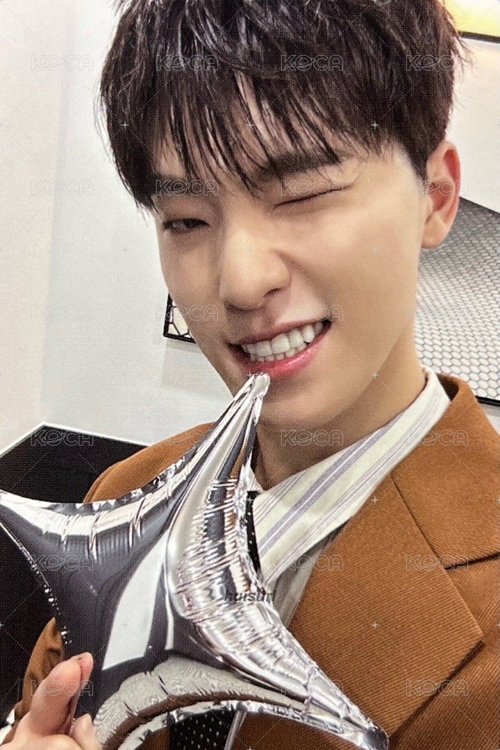 MINI12 專輯卡 ｜CARAT ver. 正面