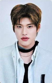 RIIZING LOUD 隨機卡 