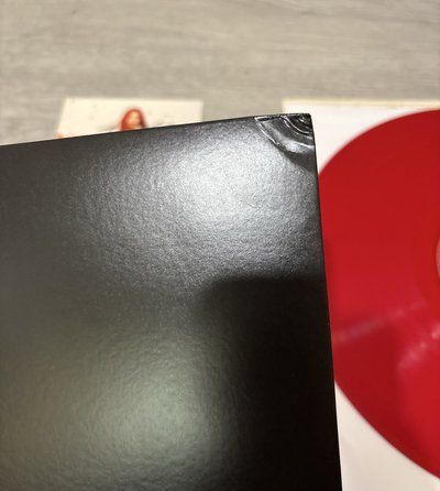 Jennie 《RUBY》親簽紅膠（兩張簽卡）