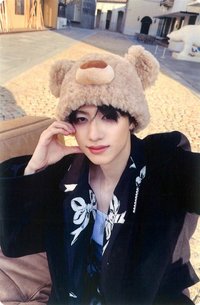 朱志鑫19歲生日禮 專輯卡 小熊比心卡