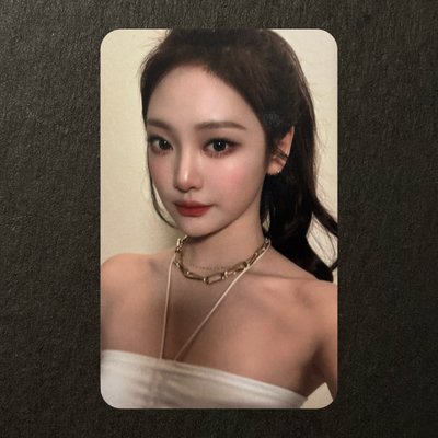 日本美瞳代言卡 一套四張