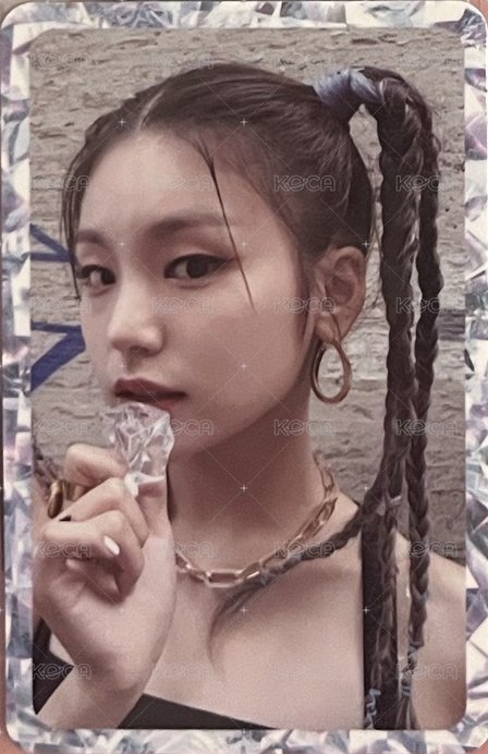 IT'z ICY 專輯卡  正面