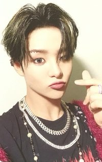 THE SECOND STEP:CHAPTER TWO 專輯卡 亮綠 Ver.