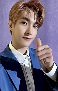 NOT ALONE 專輯卡 B盤