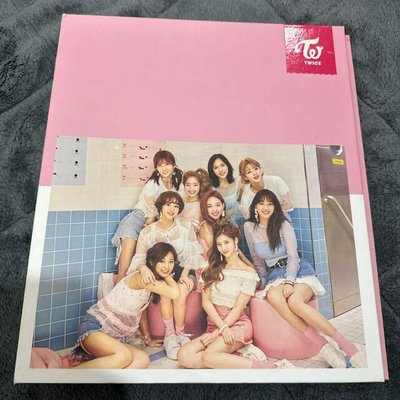 TWICELAND絕版卡冊
