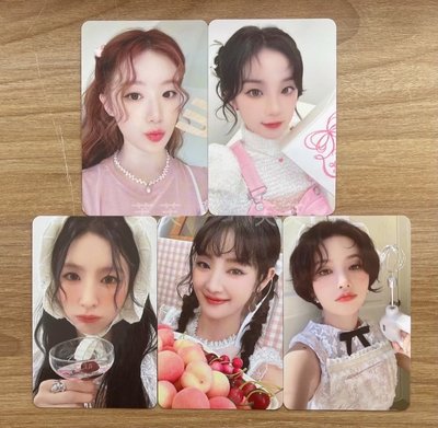 idle 2025年曆 小卡