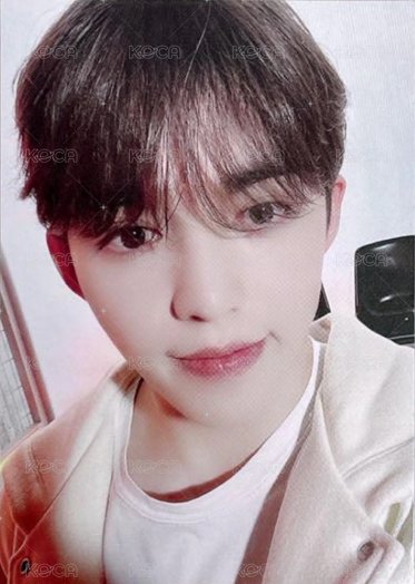 FOLLOW AGAIN 周邊卡 防曬衣卡 正面