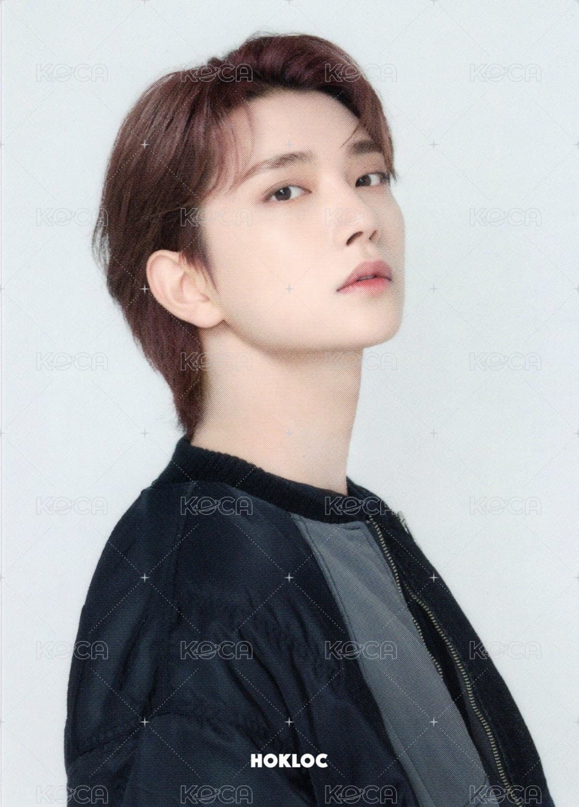 FOLLOW 周邊卡 日巡外套卡 正面