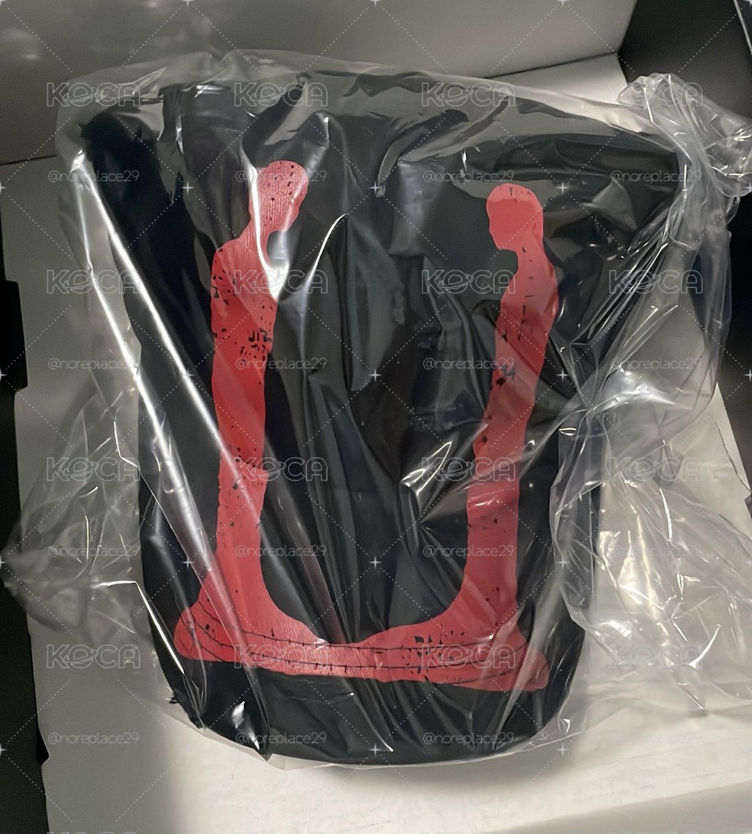 G-Dragon台北展覽破壞老帽 戴起來比POWER帽好看 有原盒！