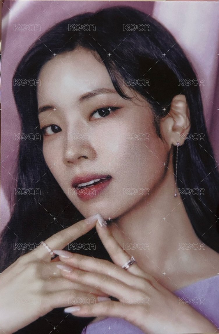 六巡 隨機卡  正面