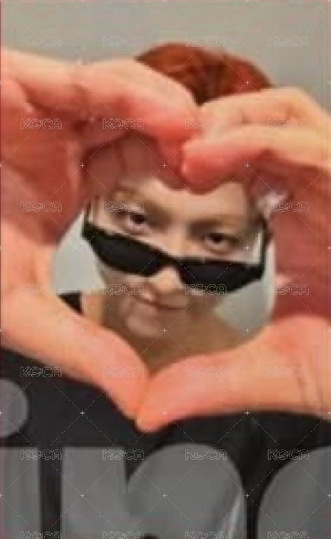 GOLDEN HOUR :  Part.3 In Your Fantasy hello82 LA FANSIGN 簽售卡 LOVE YOU ver. 正面