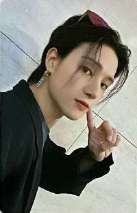 Outlaw yzy 特典卡 