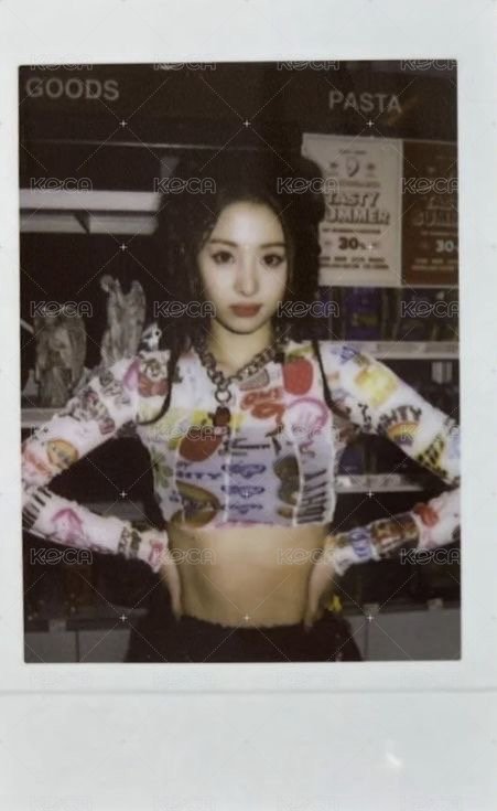 迷二 隨機卡 官周拍立得 正面