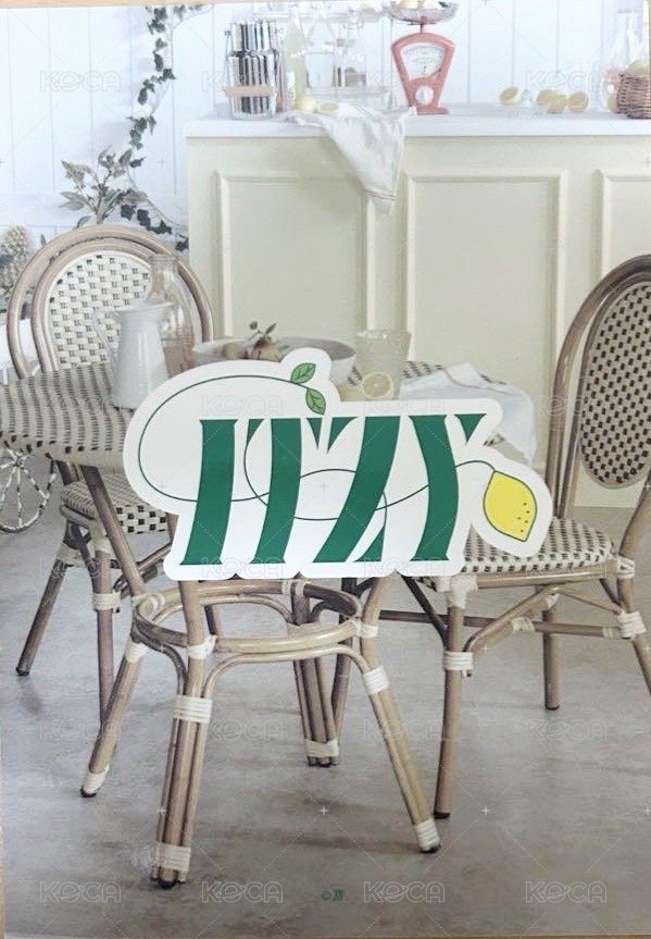 2025 日本快閃 隨機卡  背面