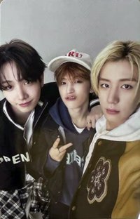 Knock On 巡迴 周邊卡 球衣卡 235