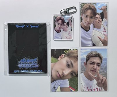 CxM wvs預售特典 一套