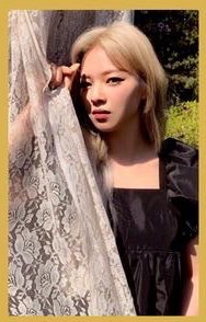 MORE & MORE 專輯卡 