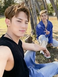 CxM ‘𝙃𝙔𝙋𝙀 𝙑𝙄𝘽𝙀𝙎’ wm 特典卡 