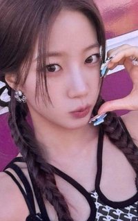 DIFFERENT 專輯卡 初回限定B