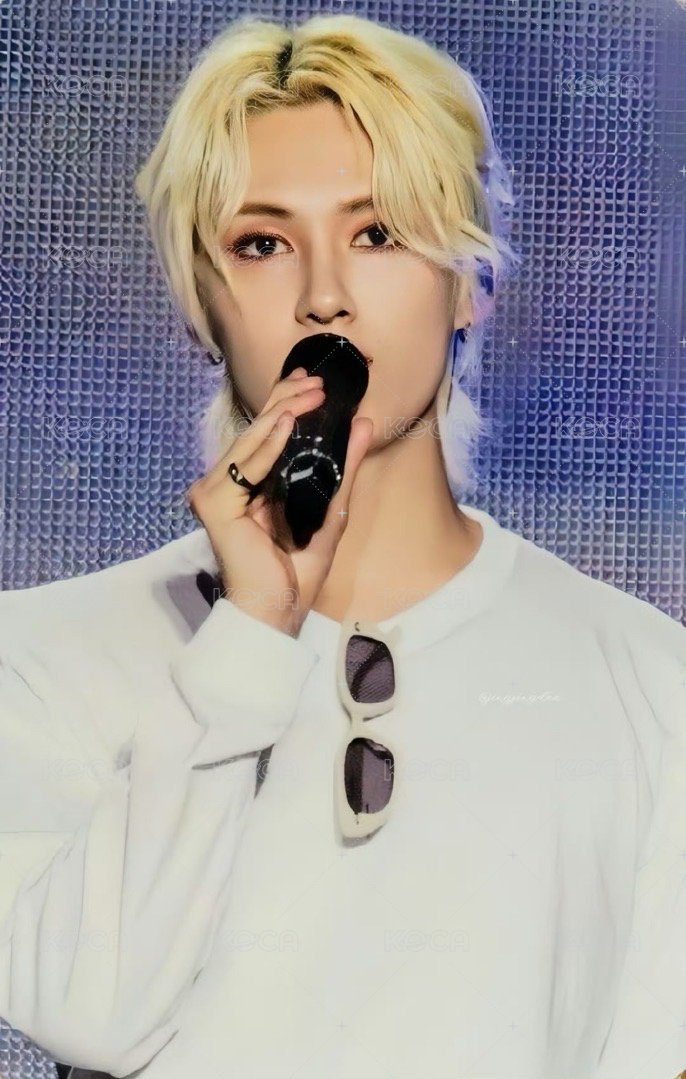 BE THE SUN 演唱會 DVD / CD 卡 日巡藍光版 正面