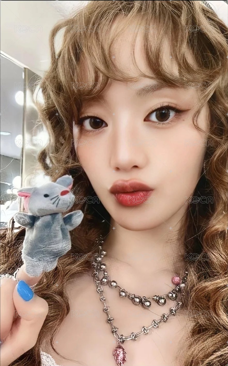 I SWAY am 2.0 簽售卡 手指玩偶ver. 正面