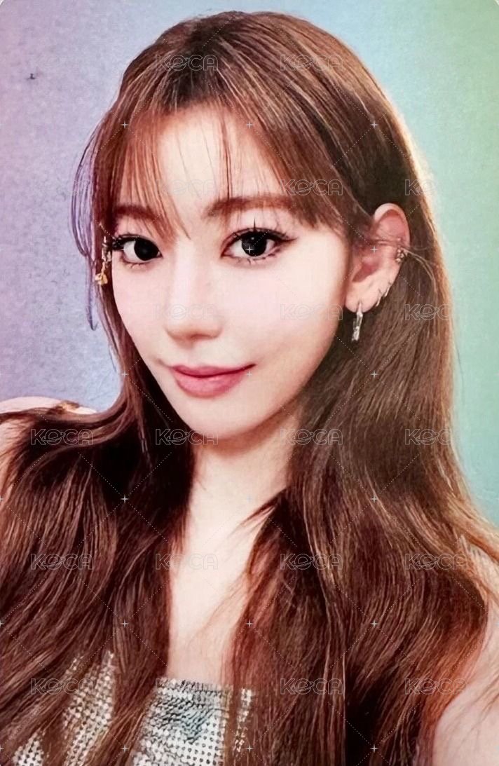 25‘巡迴 周邊卡 日巡襯衫卡 正面