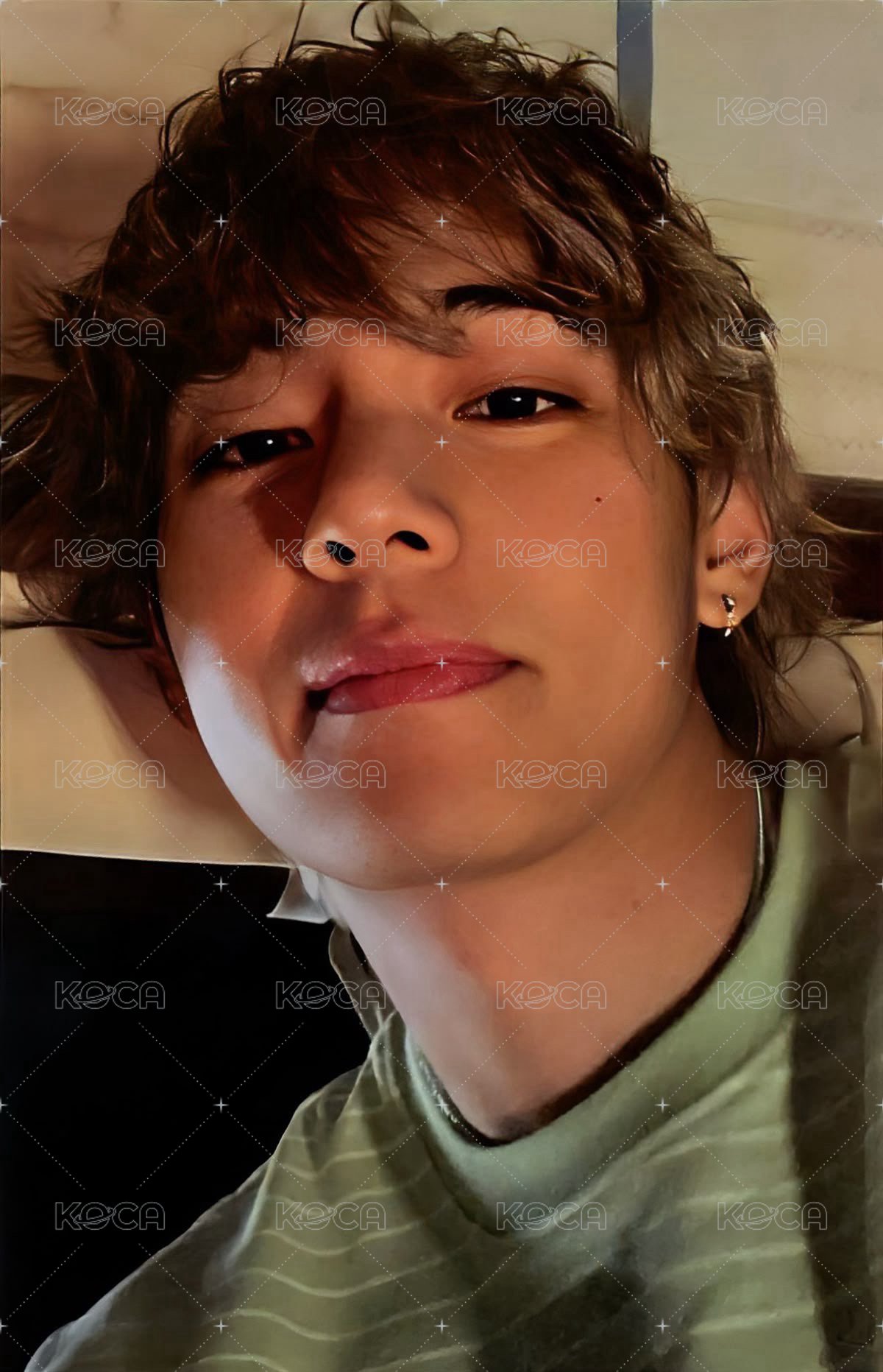 LAYOVER 專輯卡 紫版 正面