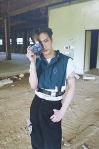 Fever pt.1 專輯卡 THANXX ver. 2