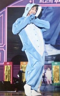 4期FM 演唱會 DVD / CD 卡 韓四期 雙面