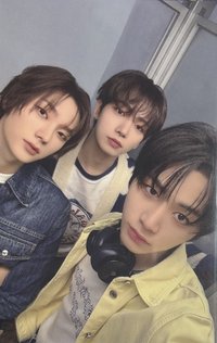 Knock On 巡迴 周邊卡 衛衣卡 134