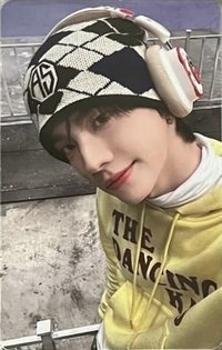 Play Hard wvs 簽售卡 