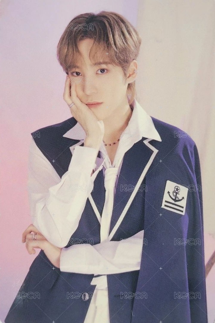 ANITEEZ IN ILLUSION 隨機卡  正面