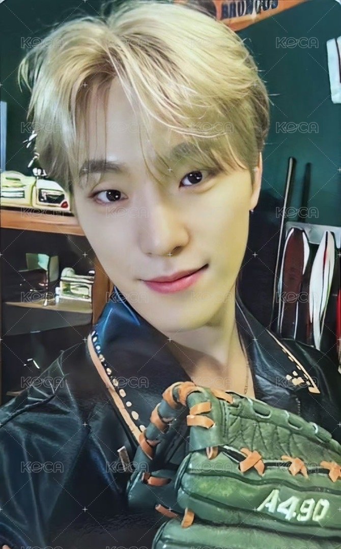 MINI11 專輯卡 ｜AM526 ver. 正面