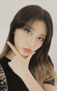 ELEVEN 專輯卡 紅版 秋天