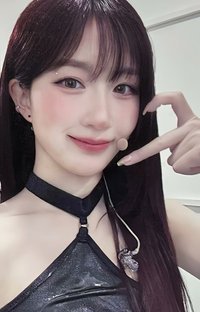 FORWARD mmt 簽售卡 愚人節嫄