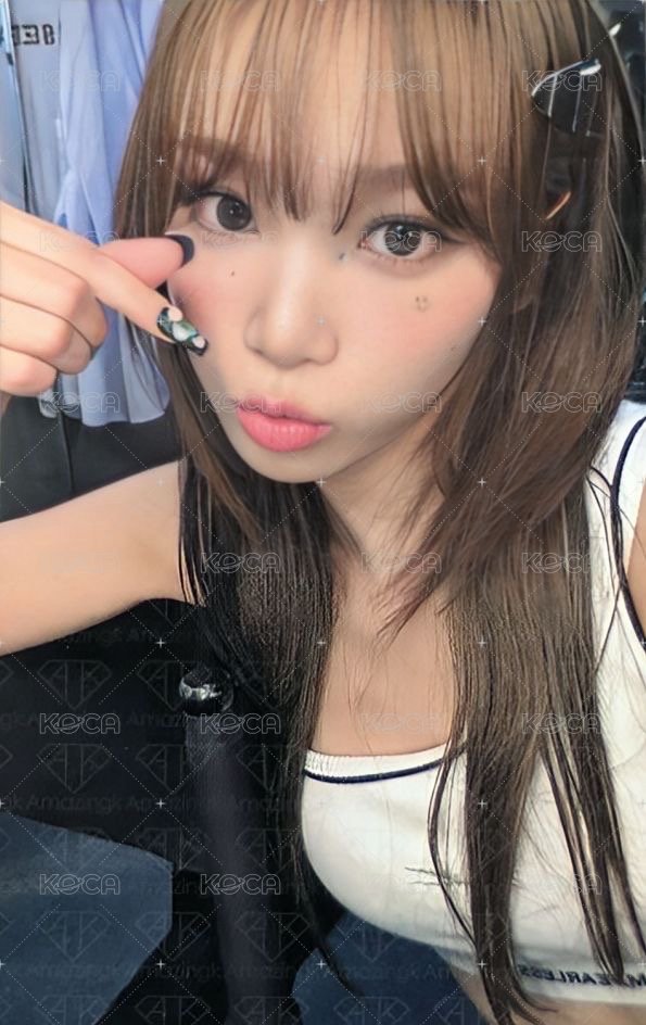 EASY yes24 簽售卡 簽售 正面