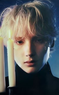 Starkissed 專輯卡 小卡B