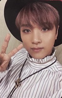 Cherry Bomb 專輯卡 