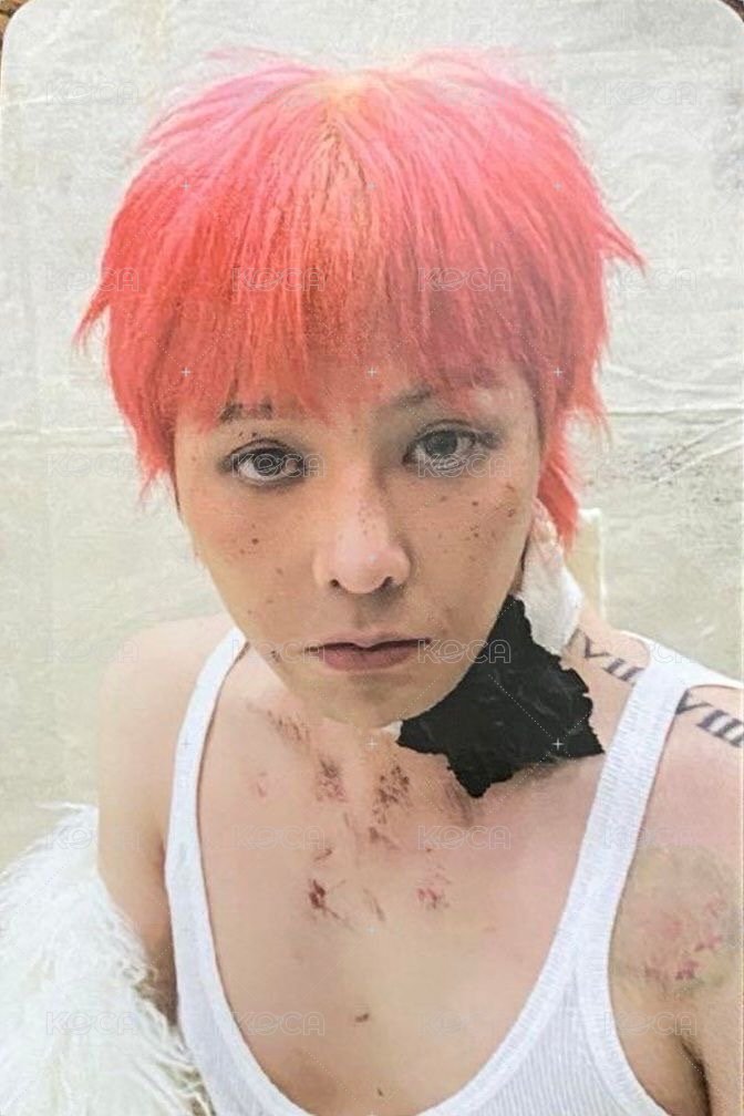 Übermensch wm 預售 特典卡  正面