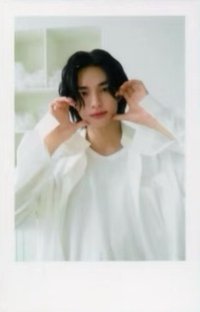 2024 年曆 el 塔店 特典卡 拍立得