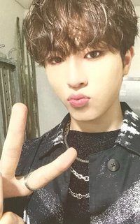 THE SECOND STEP:CHAPTER TWO 專輯卡 亮綠 Ver.