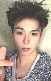 PLEASURE 專輯卡 Yellow Ver.