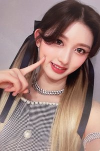 ELEVEN el 2.0 簽售卡 