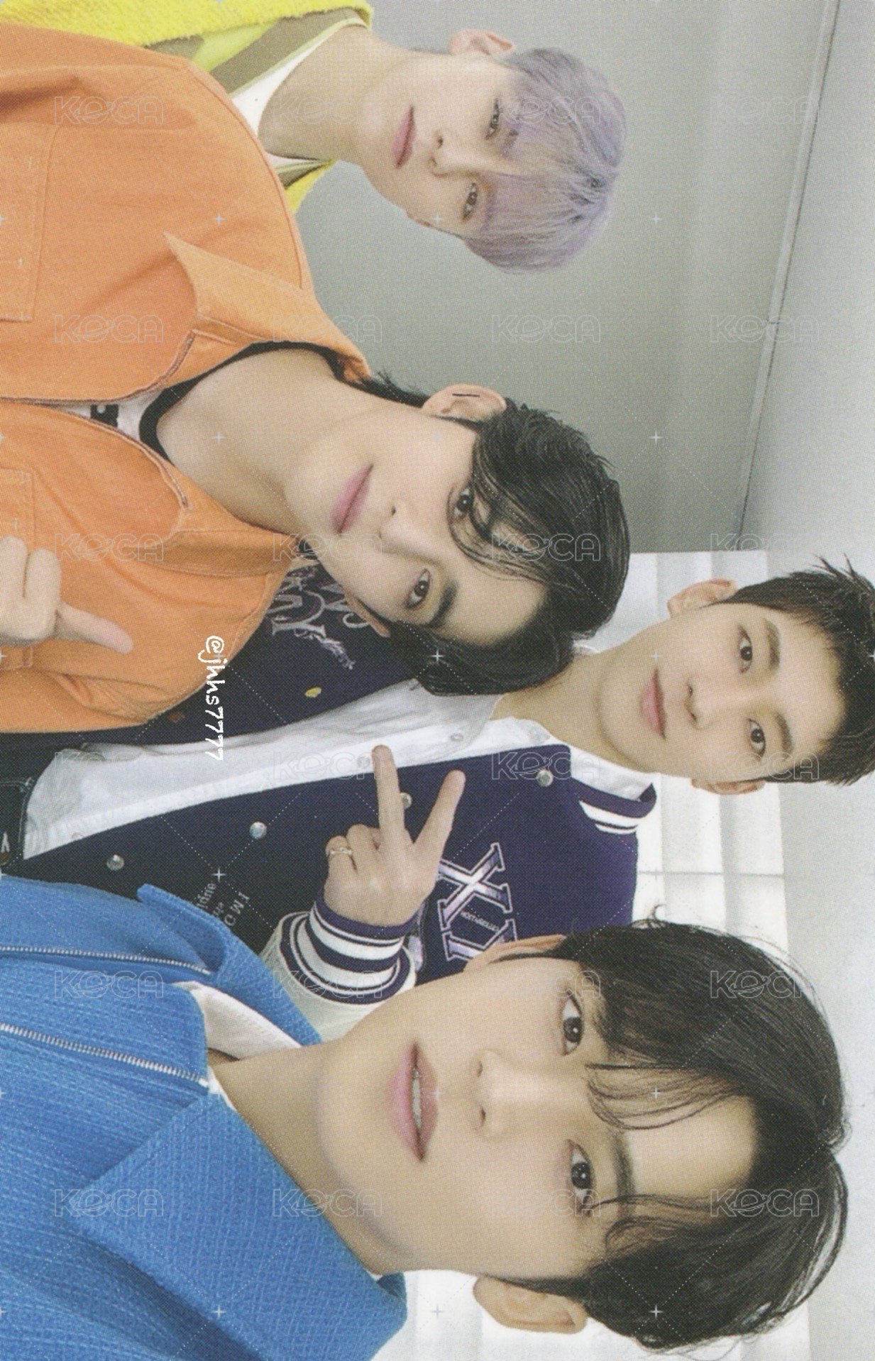 FOLLOW 隨機卡 ｜卡包 正面