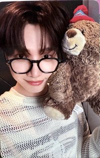 19.99 yzy 3.0 簽售卡 抱熊3