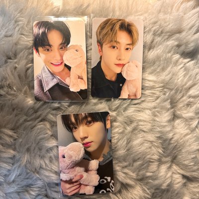 ZB1 MS 幸運卡 龍娃娃