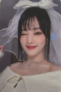 正規二 fp 2.0 簽售卡 婚紗妮